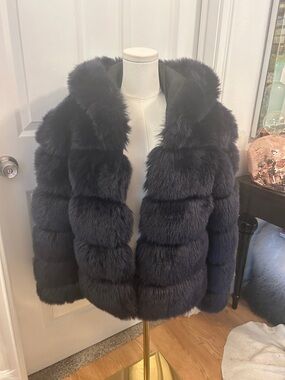 Plush Navy Teddy Jacket with Oversized Collar Hood - Women's Cozy Coat